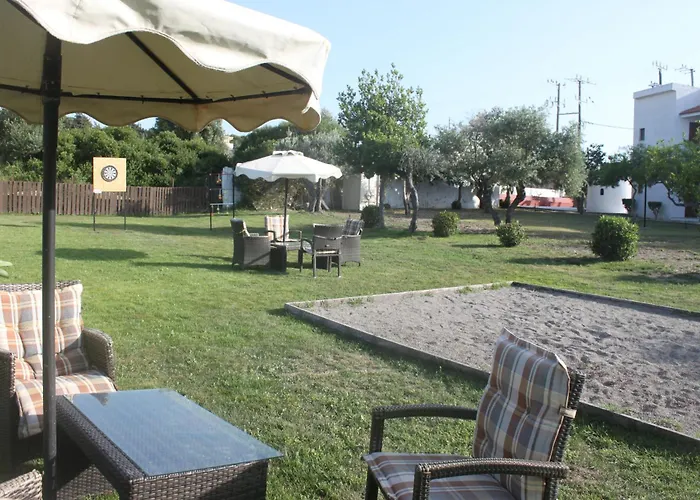 Vallian Village Hotel
